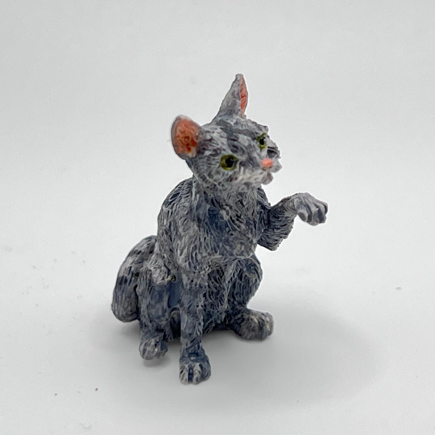 Grey Cat - 1/12 Scale Dollhouse Miniature
