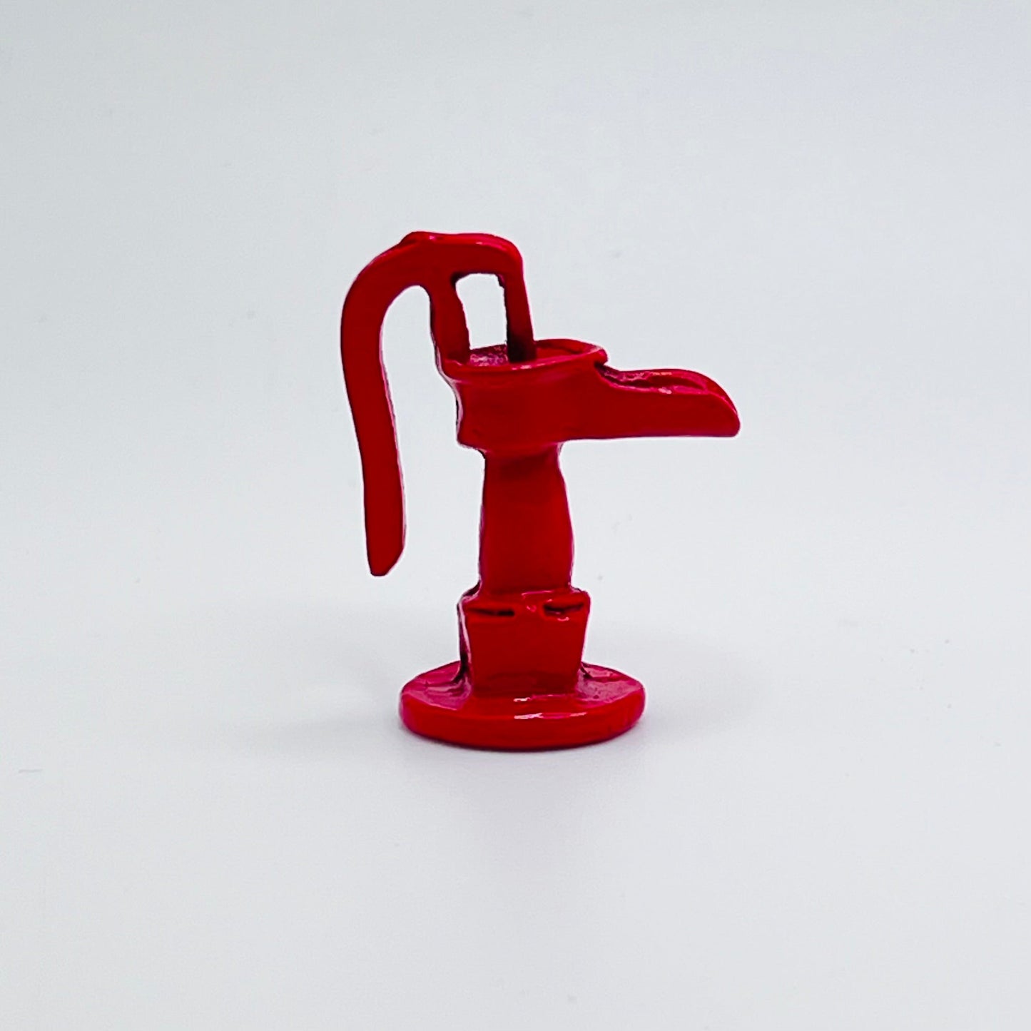 Kitchen Hand Water Pump - Metal - 1/12 Scale Dollhouse Miniature