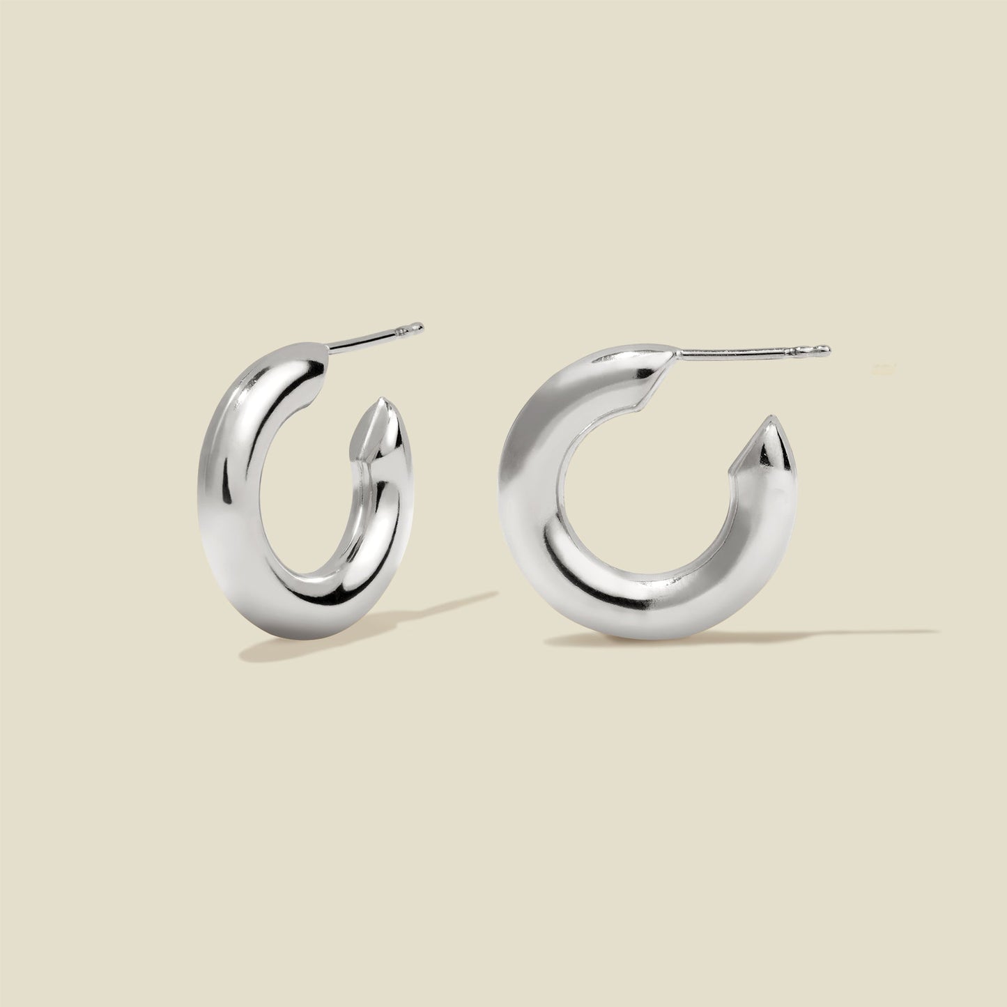 Gloss Hoop Earrings | Final Sale