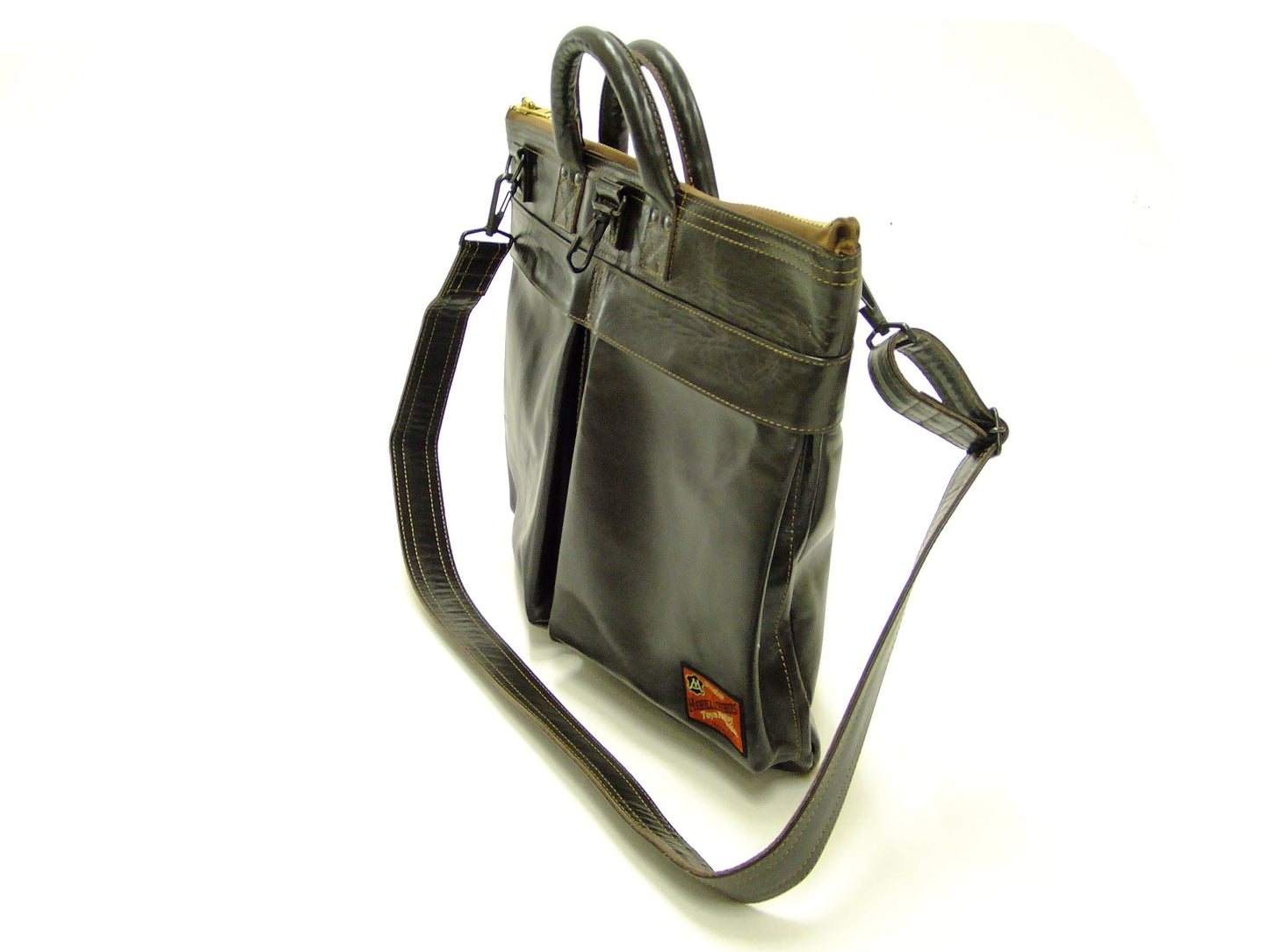 TOYS McCOY Men's Leather Shoulder Bag - U.S. Air Force Helmet Bag Style - TMA2418, 050 Brown Horsehide x Brass Zipper